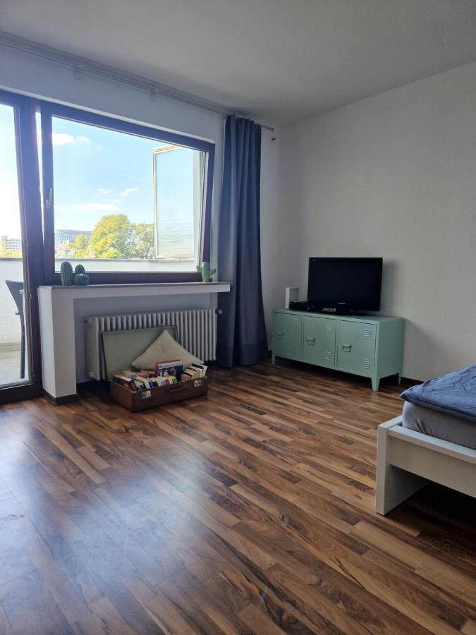 Апартаменти Well Located Flat With Balcony Дюссельдорф Екстер'єр фото
